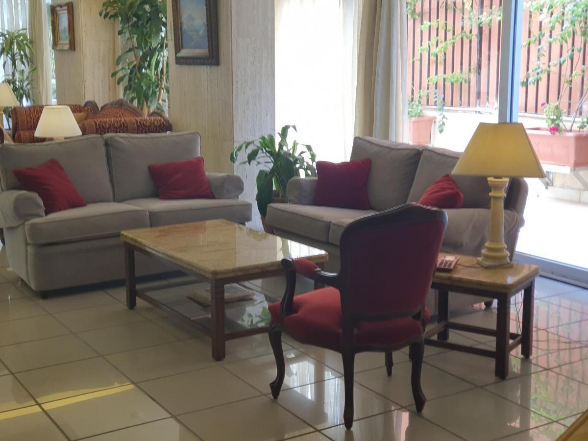 Holiday Home Suites 贝鲁特 外观 照片