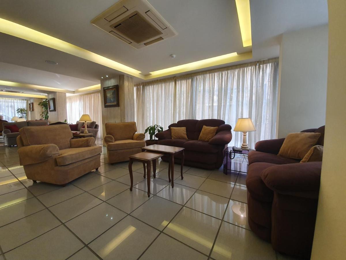 Holiday Home Suites 贝鲁特 外观 照片